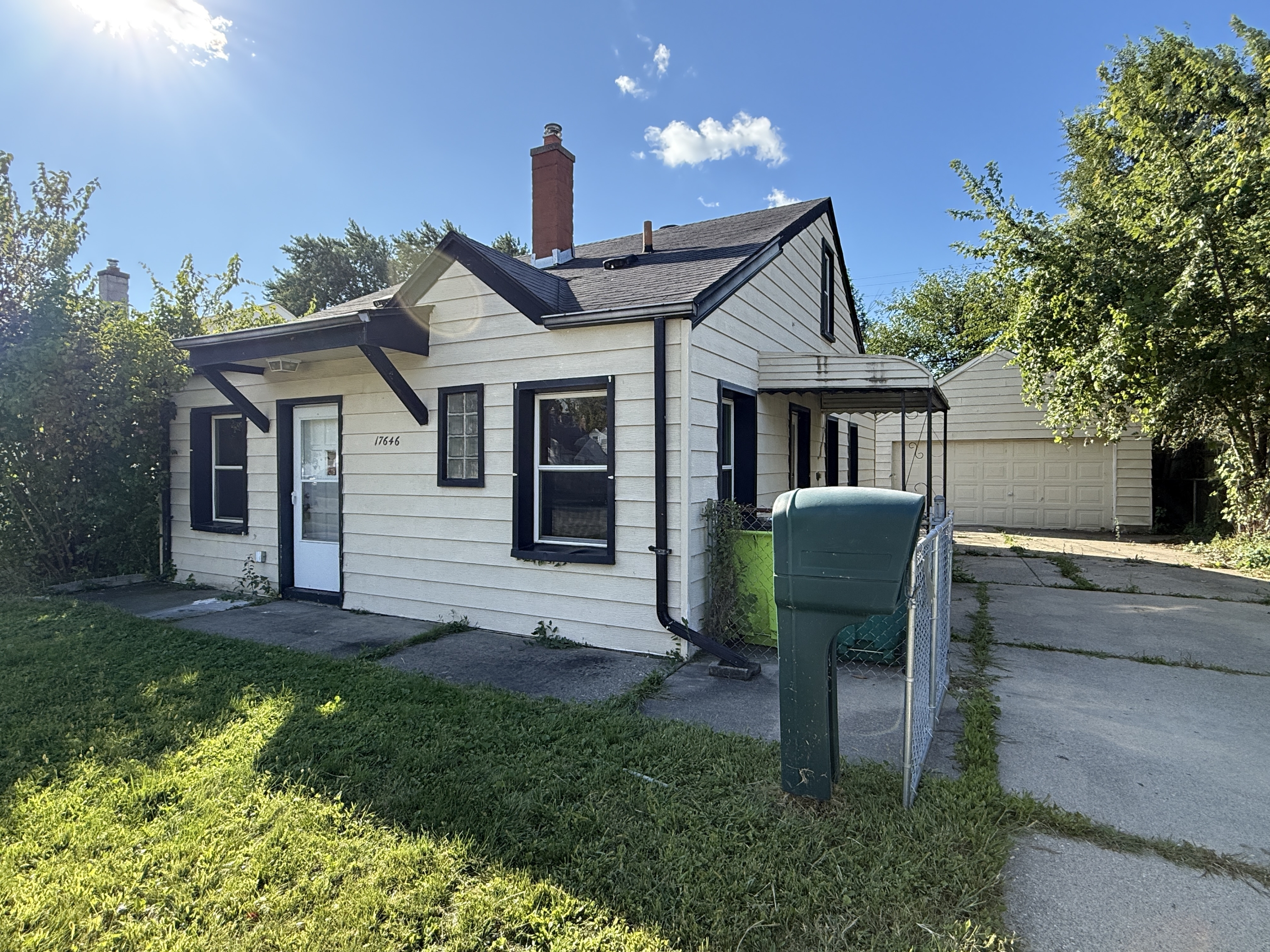 Property main image