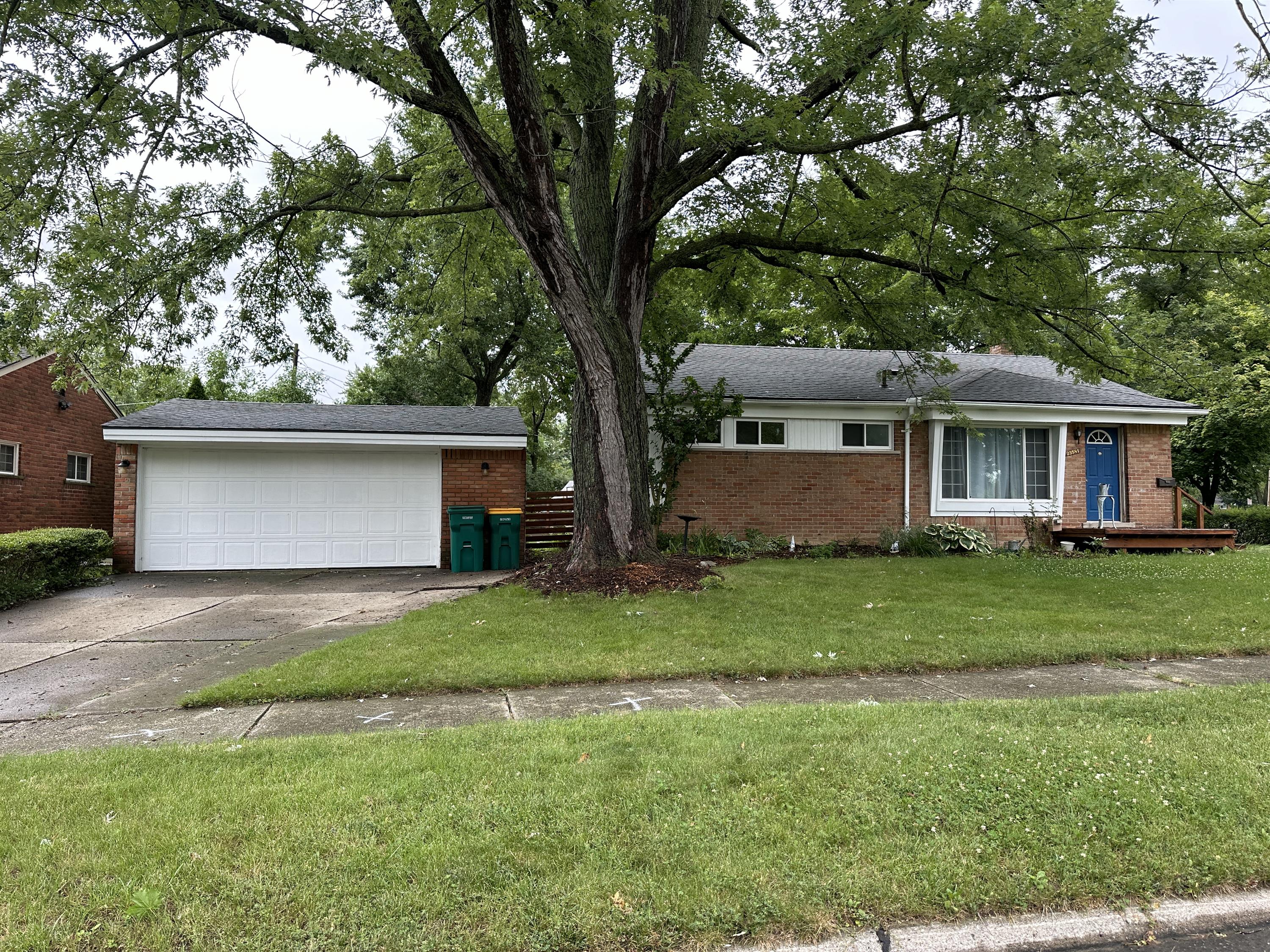 23581 Loomis Court