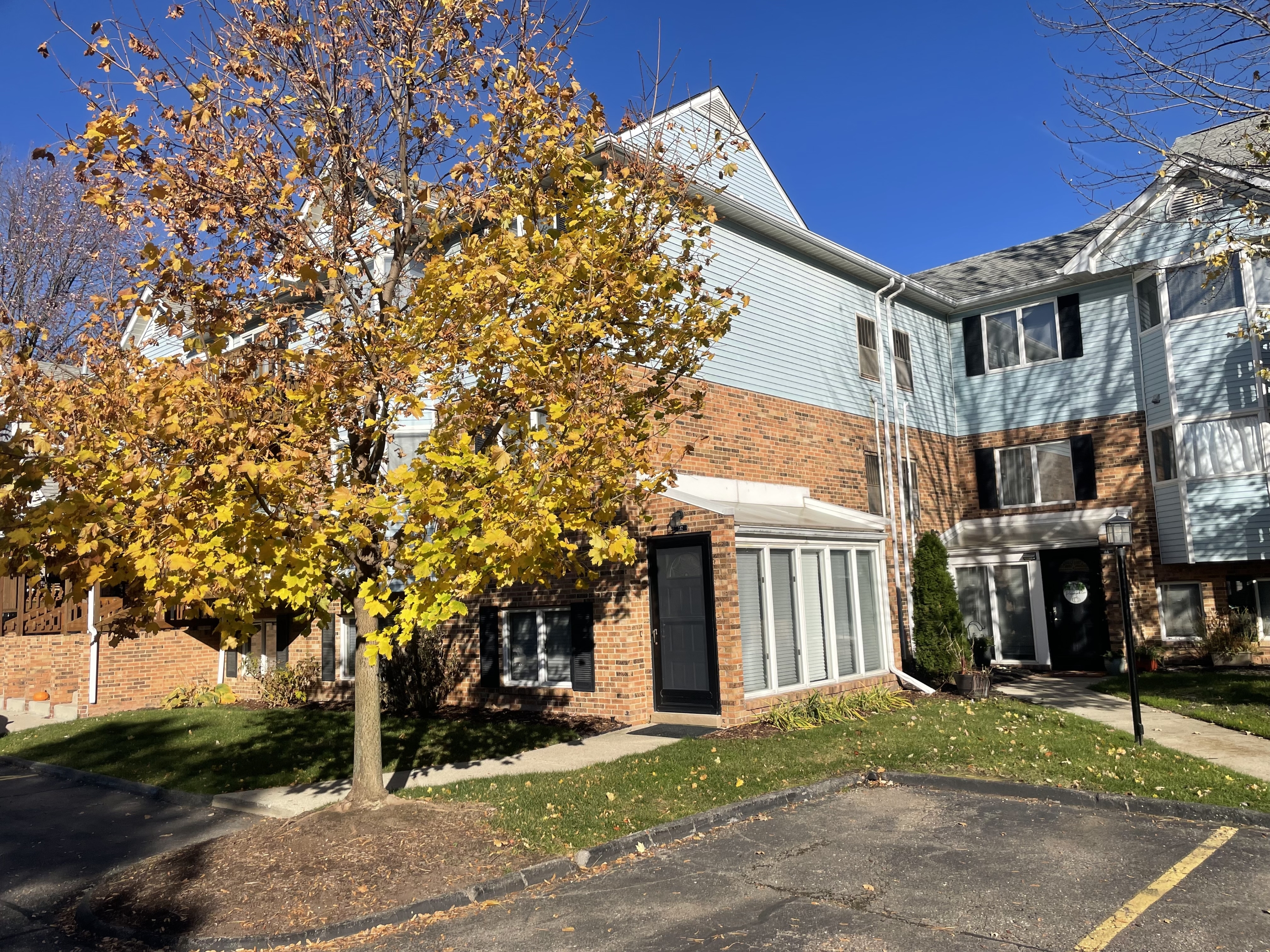 192 Pinewood Drive - 1